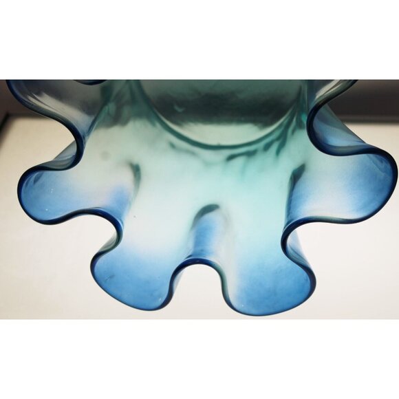 MC Handkerchief Ombre Blue Glass Vase Ruffle Wave Beach Summer Wide Bowl Ocean - Picture 6 of 11